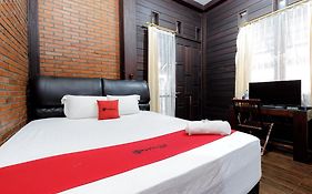 Reddoorz @ Cilandak Timur